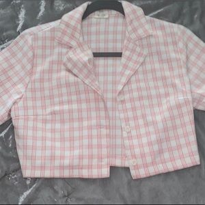 brandy Melville pink cropped button up